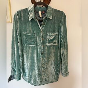 Anthropologie Pilcro Relaxed Velvet Button Down Shirt Womens Green